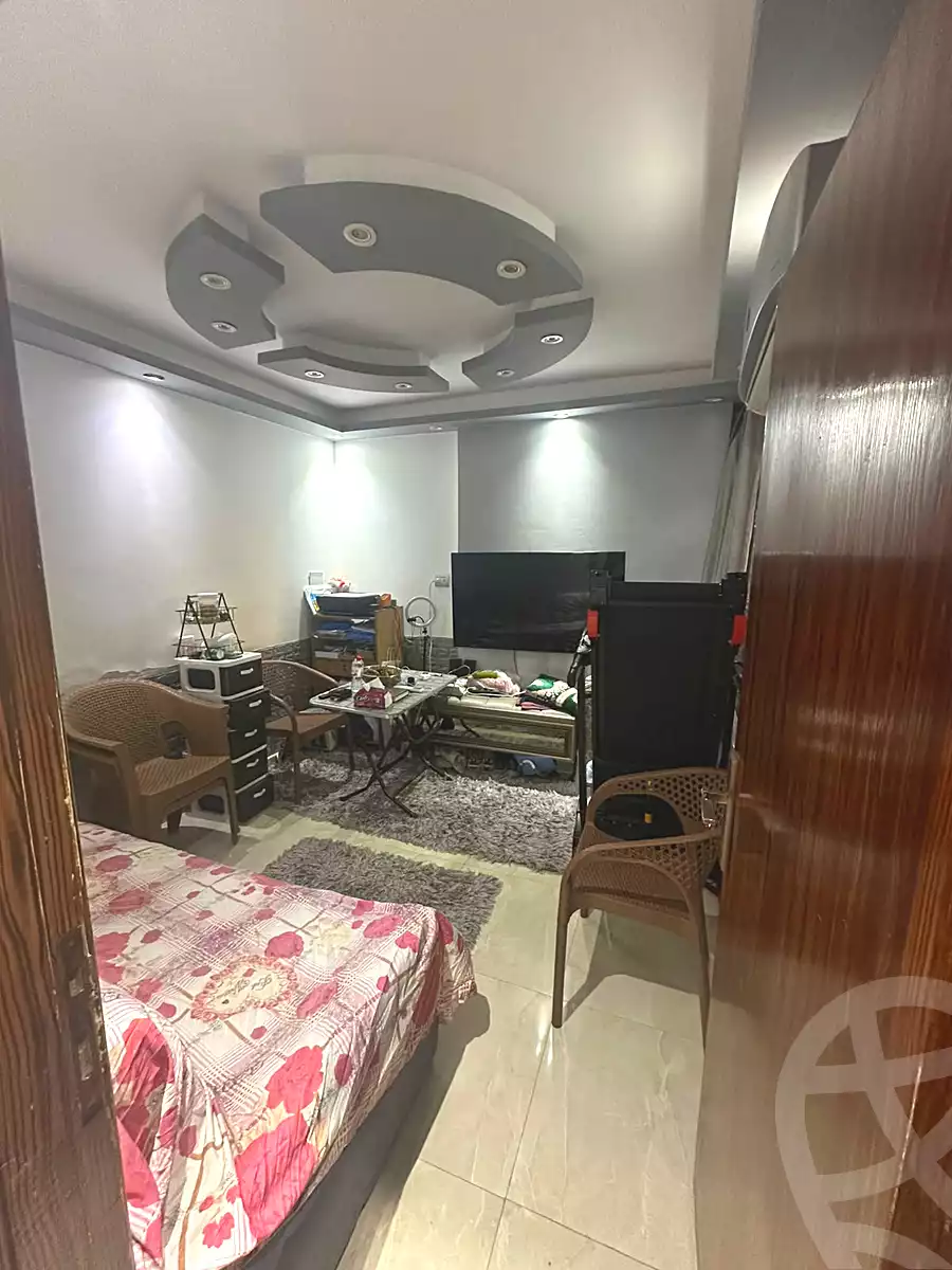 https://aqarmap.com.eg/ar/listing/7208788-for-sale-alexandria-sydy-bshr-sydy-bshr-bhry-mohamed-el-srafi-st.