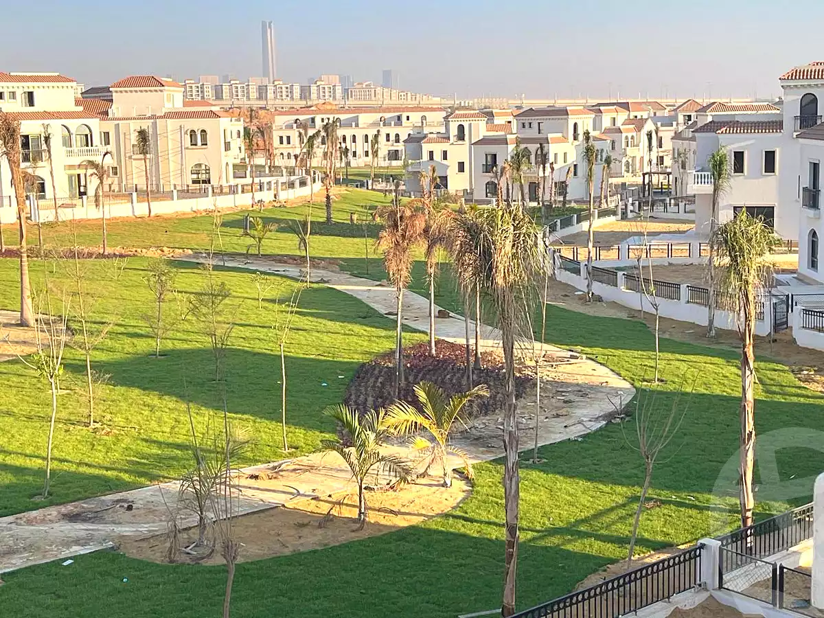 https://aqarmap.com.eg/en/listing/7214366-for-sale-cairo-new-administrative-capital-r7-celia-mntq-lfylt-1