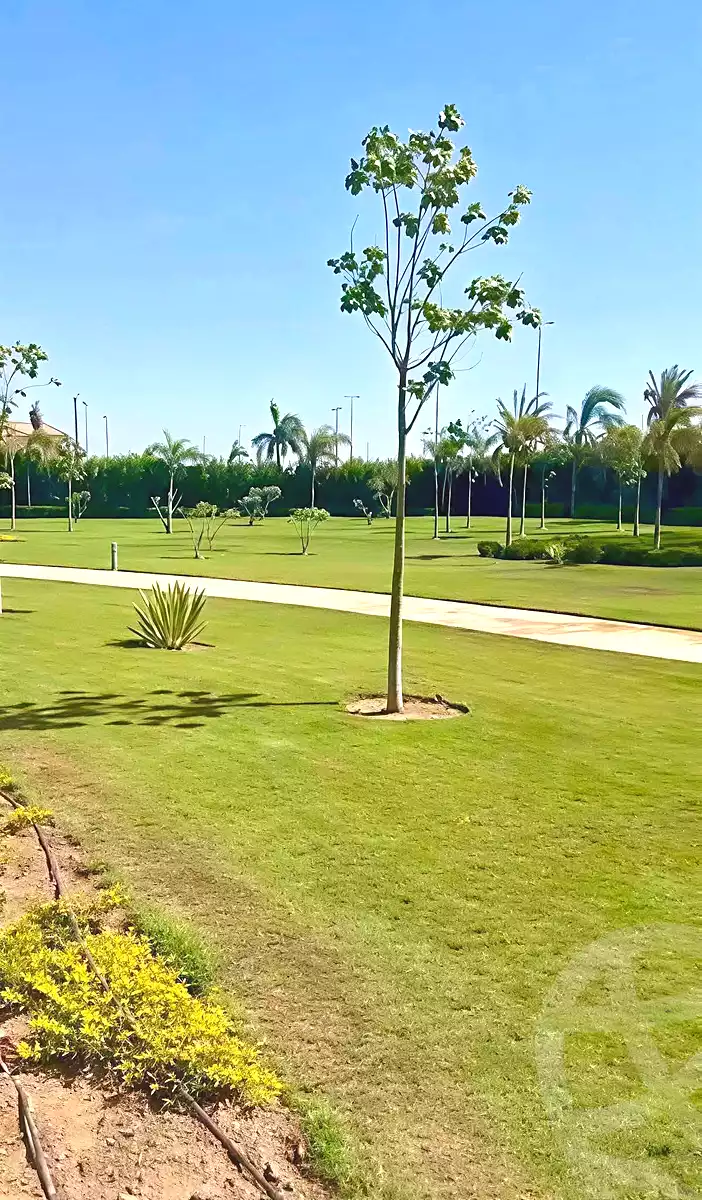 https://aqarmap.com.eg/en/listing/7214366-for-sale-cairo-new-administrative-capital-r7-celia-mntq-lfylt-1