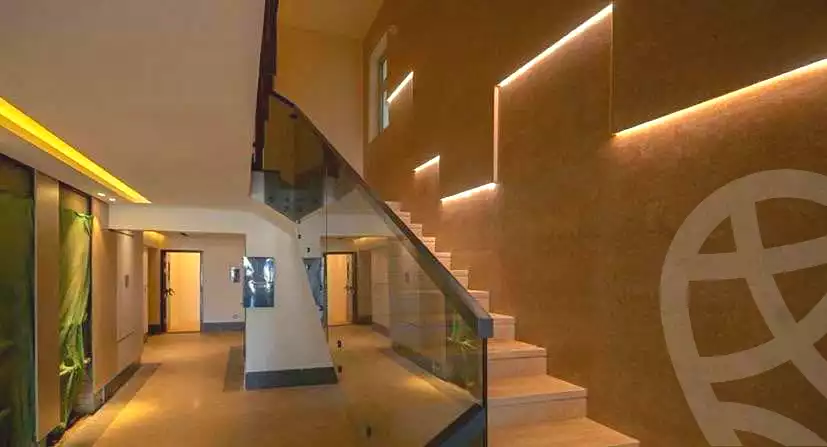 https://aqarmap.com.eg/ar/listing/7214704-for-sale-cairo-new-cairo-compounds-blm-hylz-nyw-kyrw
