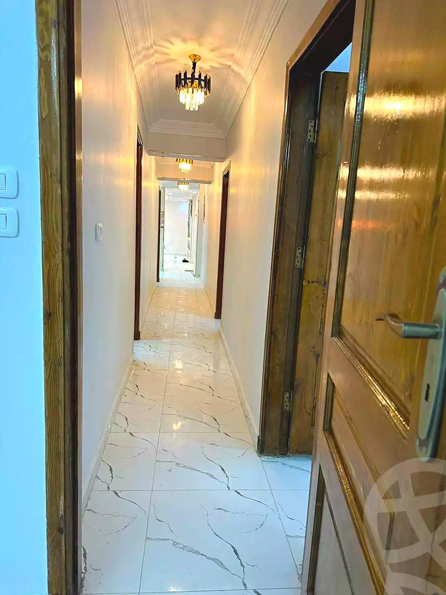 https://aqarmap.com.eg/ar/listing/7214794-for-sale-cairo-ain-shams-asham-allah-st