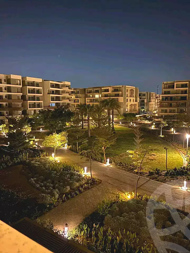 https://aqarmap.com.eg/ar/listing/7214795-for-sale-cairo-new-cairo-compounds-blm-hylz-nyw-kyrw