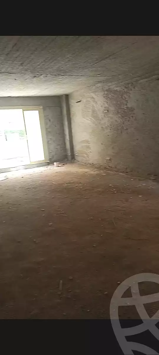 https://aqarmap.com.eg/en/listing/7214876-for-sale-cairo-new-cairo-compounds-brwmynd-ryzydns-wdy-djl-llttwyr