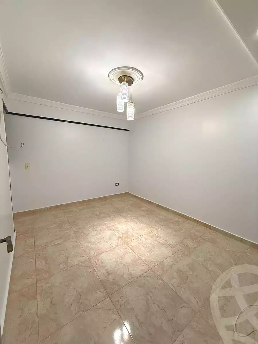 https://aqarmap.com.eg/en/listing/7215394-for-sale-alexandria-el-mandara-shr-jml-bd-lnsr