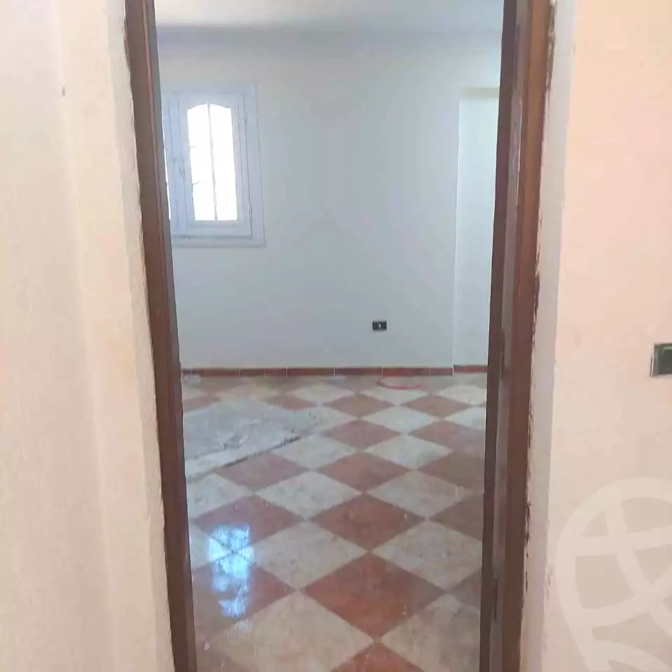 https://aqarmap.com.eg/ar/listing/7215446-for-sale-alexandria-al-agamy-bw-ywsf