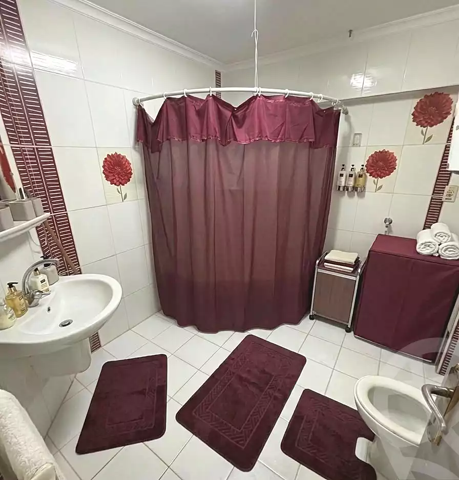 https://aqarmap.com.eg/ar/listing/7215480-for-rent-cairo-hadayek-el-koba-teraat-al-gabal-st