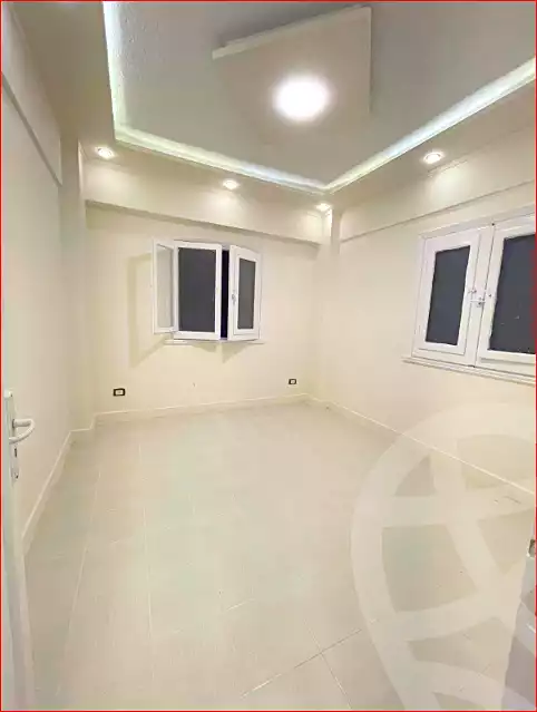https://aqarmap.com.eg/ar/listing/7215645-for-sale-alexandria-al-agamy-shataa-el-nakheel