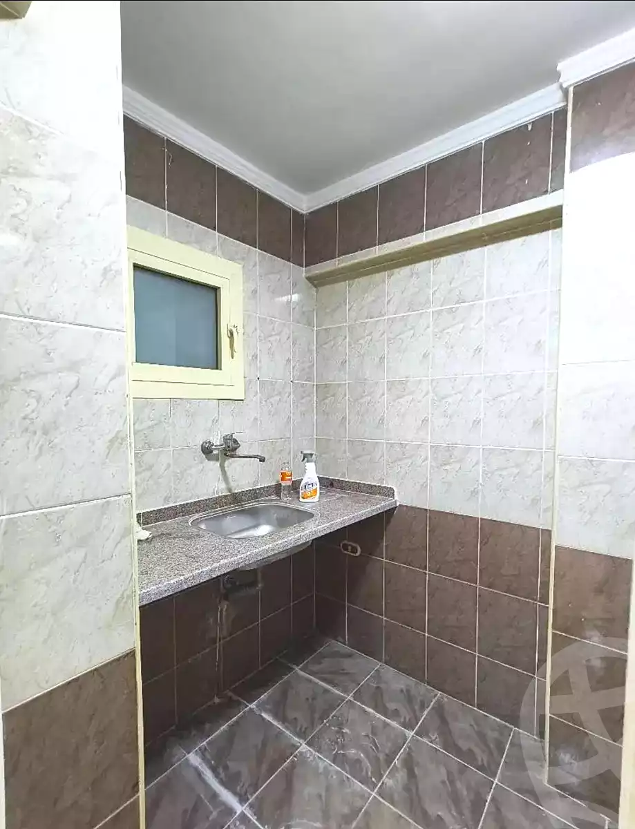 https://aqarmap.com.eg/ar/listing/7215838-for-sale-alexandria-sydy-bshr-sydy-bshr-bhry-gamal-abd-el-nasir-st