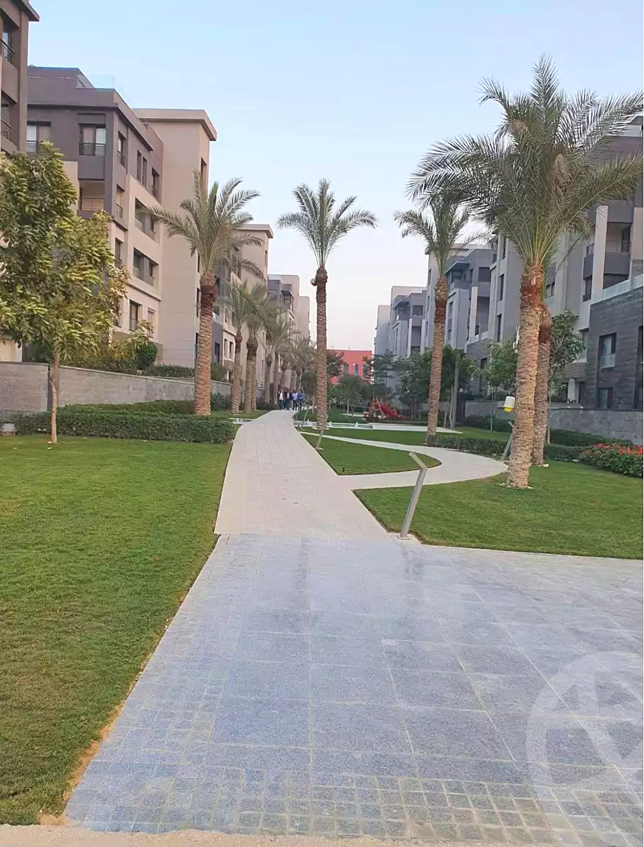 https://aqarmap.com.eg/ar/listing/7215823-for-sale-cairo-new-cairo-compounds-trio-gardens
