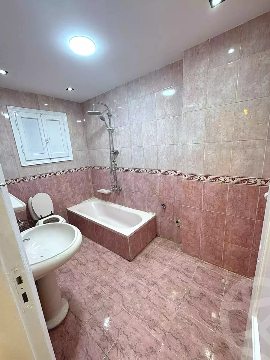 https://aqarmap.com.eg/ar/listing/7215851-for-sale-alexandria-miami-mahmoud-el-isawy-st