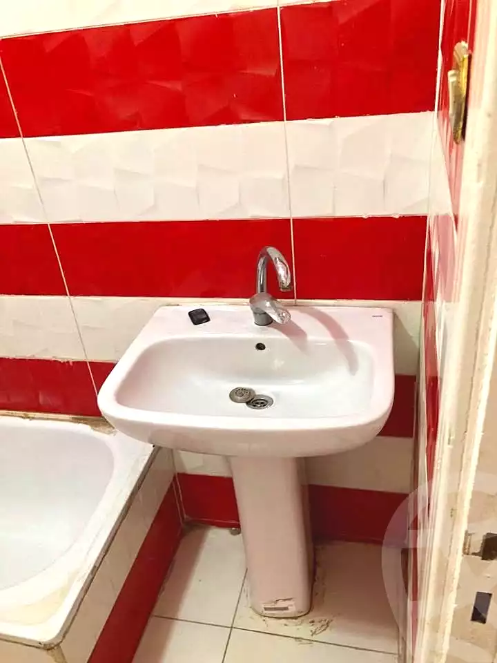 https://aqarmap.com.eg/en/listing/7215897-for-rent-cairo-el-haram-shareaa-el-talateny