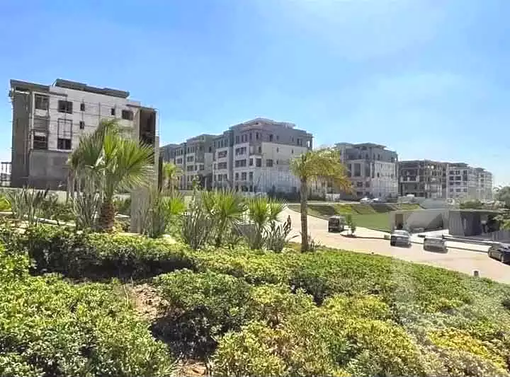 https://aqarmap.com.eg/ar/listing/7215902-for-sale-cairo-new-cairo-compounds-trio-gardens
