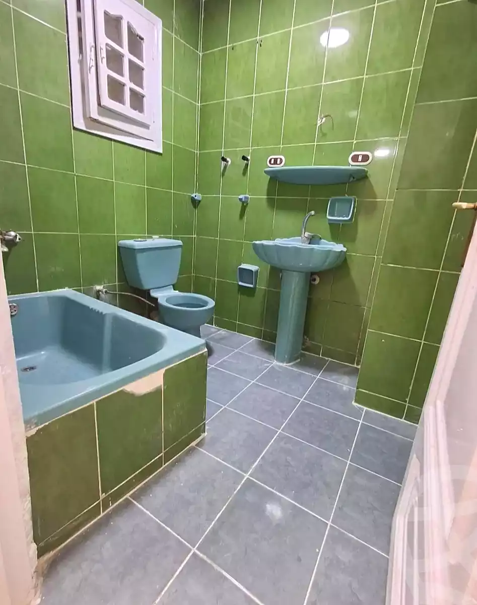 https://aqarmap.com.eg/en/listing/7215936-for-sale-alexandria-al-agamy-shataa-el-nakheel