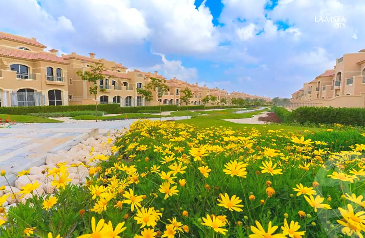 https://aqarmap.com.eg/ar/listing/7215965-for-sale-cairo-new-administrative-capital-r4-la-vista-city