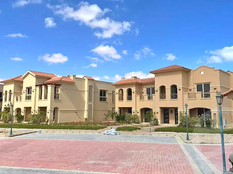 https://aqarmap.com.eg/ar/listing/7216014-for-sale-cairo-new-administrative-capital-r4-la-vista-city