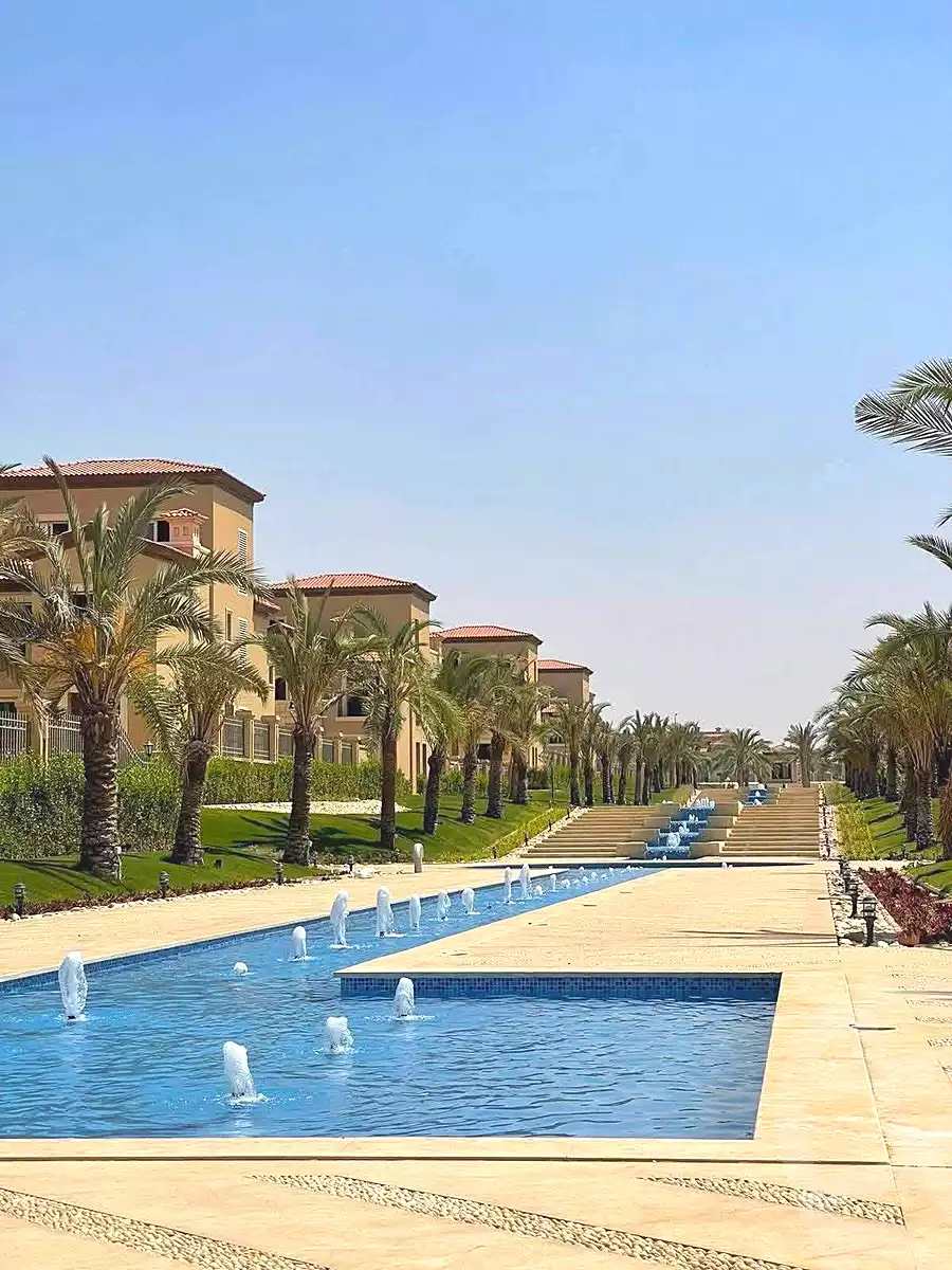 https://aqarmap.com.eg/ar/listing/7216025-for-sale-cairo-new-administrative-capital-r4-la-vista-city