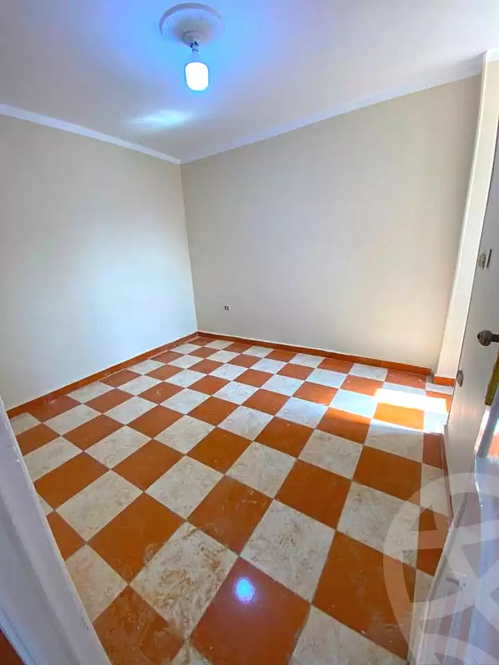 https://aqarmap.com.eg/ar/listing/7216107-for-sale-cairo-el-haram-shareaa-khatem-el-morsalen