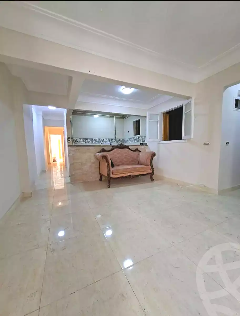 https://aqarmap.com.eg/ar/listing/7216133-for-sale-alexandria-el-asafra-l-sfr-bhry