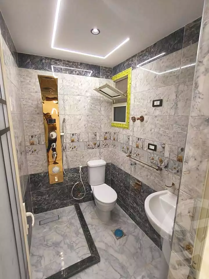 https://aqarmap.com.eg/en/listing/7216204-for-sale-alexandria-lsywf-el-falki