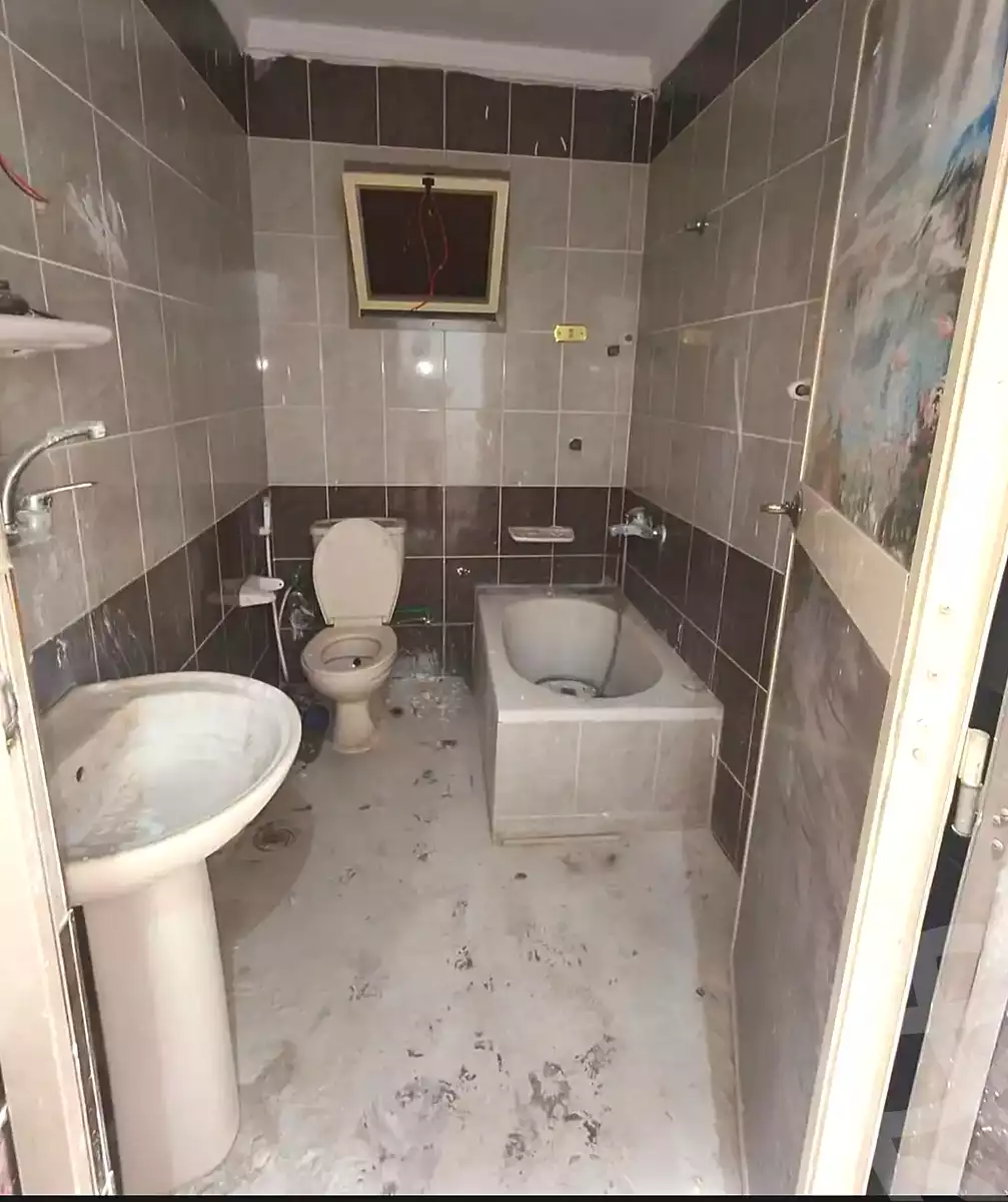 https://aqarmap.com.eg/ar/listing/7216274-for-sale-alexandria-lsywf-el-falki