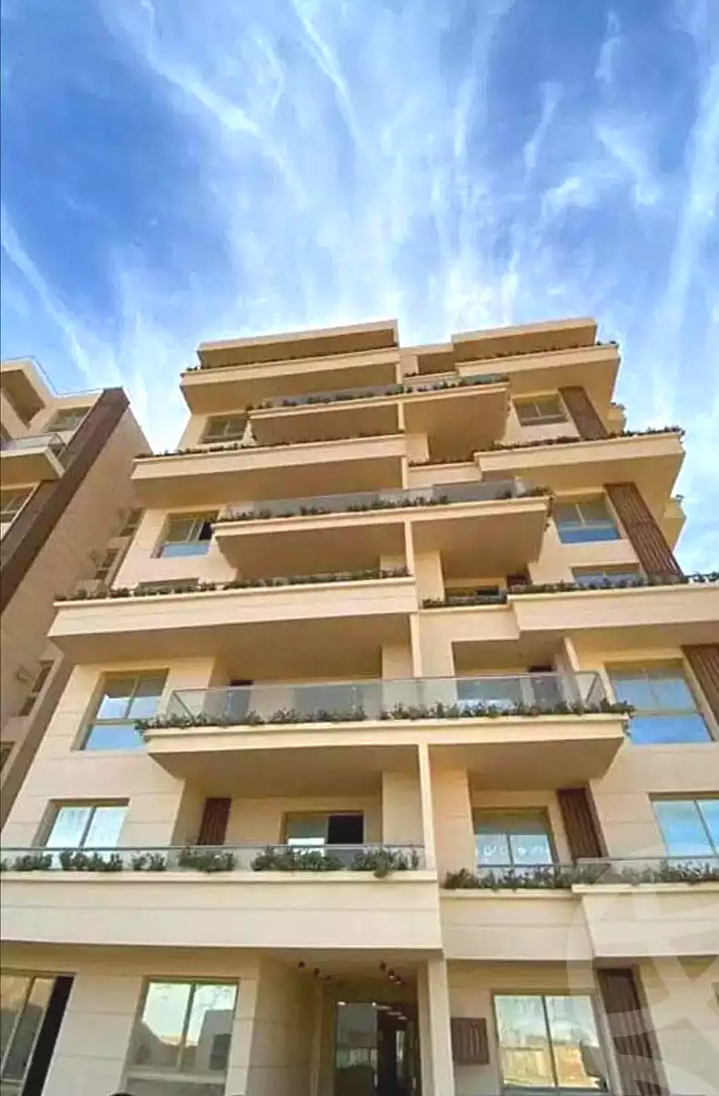 https://aqarmap.com.eg/ar/listing/7216421-for-sale-cairo-new-administrative-capital-r8-tj-msr