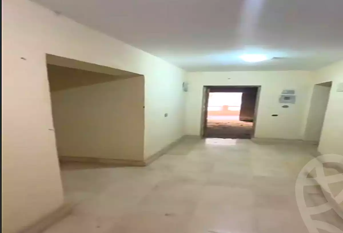 https://aqarmap.com.eg/en/listing/7216563-for-sale-cairo-mokattam-el-hadabah-el-wosta-compounds-palm-city