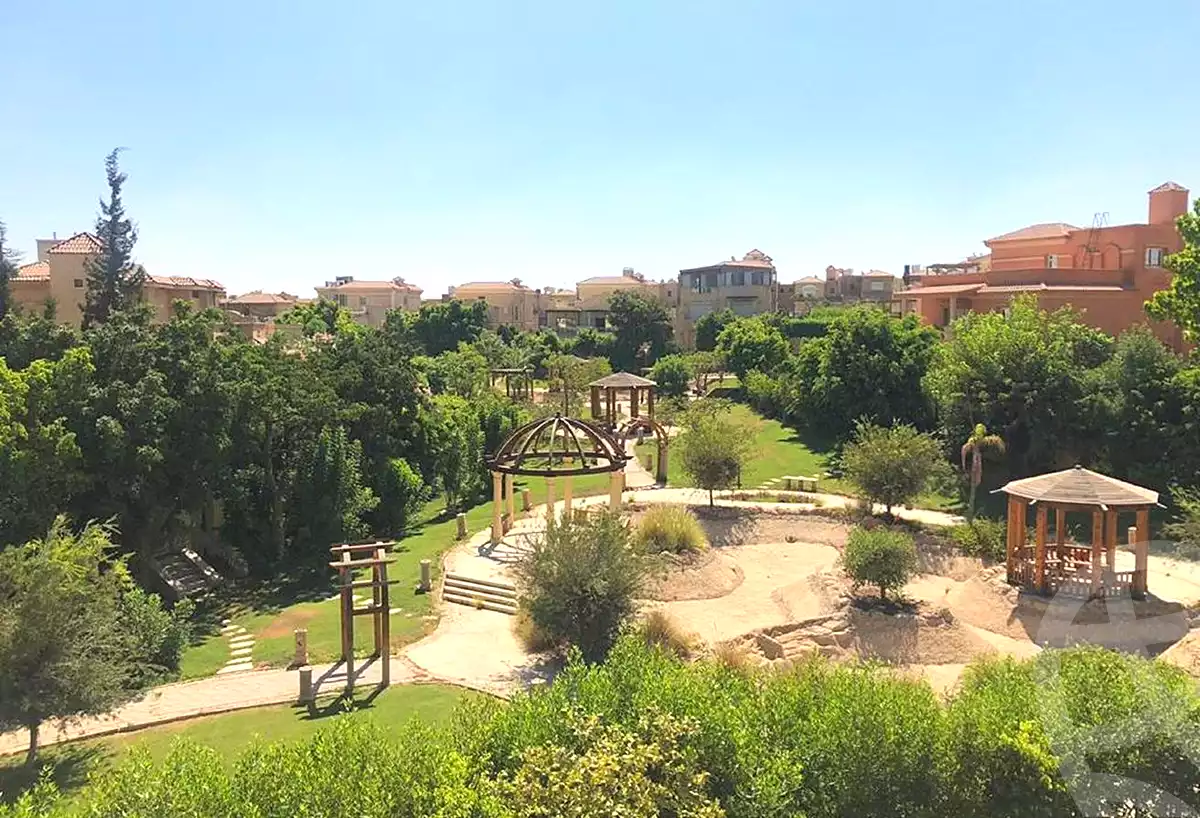 https://aqarmap.com.eg/ar/listing/7216592-for-sale-cairo-new-cairo-compounds-grand-residence-al-ahly-sabbour