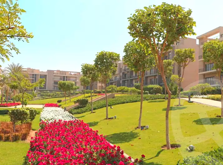 https://aqarmap.com.eg/en/listing/7216638-for-sale-cairo-new-cairo-compounds-fifth-square