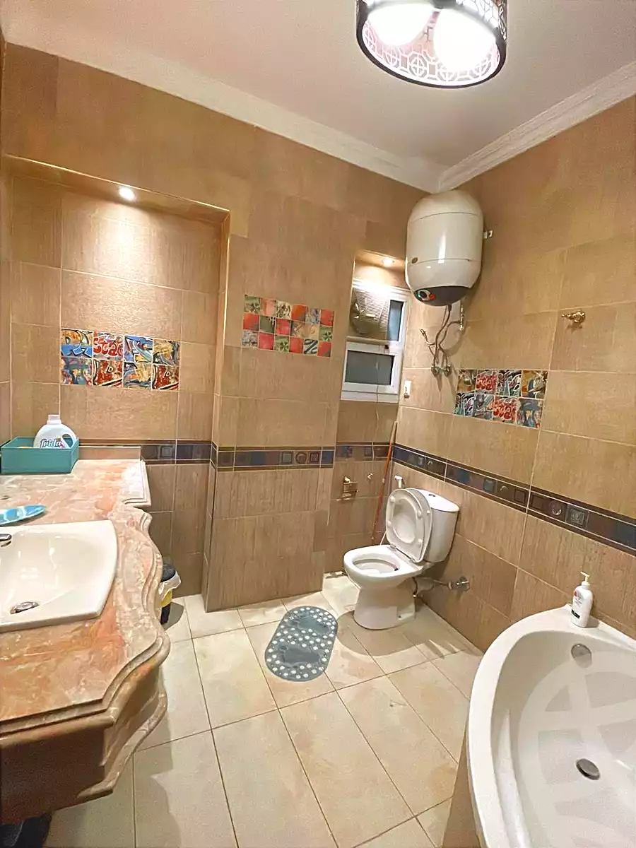 https://aqarmap.com.eg/ar/listing/7216686-for-rent-cairo-el-sheikh-zayed-city-compounds-beverly-hills