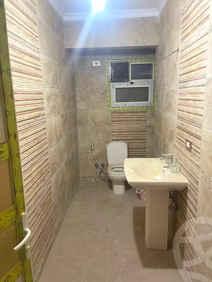 https://aqarmap.com.eg/ar/listing/7216973-for-sale-cairo-6th-of-october-el-ahyaa-neighborhood-3rd-al-hay-al-thalith-st