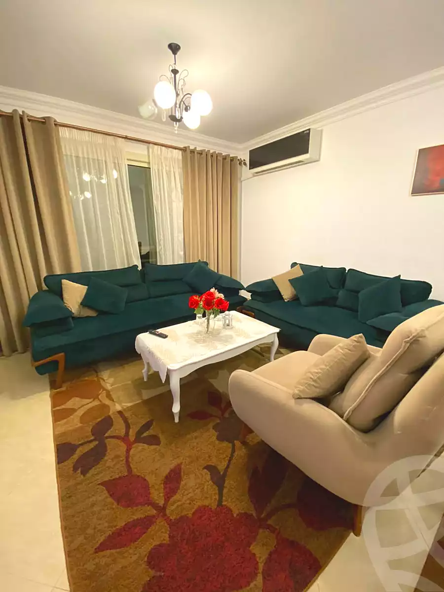 https://aqarmap.com.eg/ar/listing/7217011-for-rent-cairo-el-sheikh-zayed-city-compounds-dr-msr
