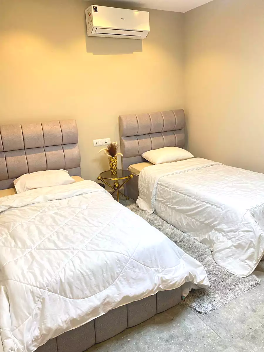 https://aqarmap.com.eg/ar/listing/7217065-for-rent-cairo-el-sheikh-zayed-city-compounds-beverly-hills
