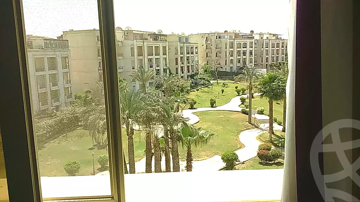 https://aqarmap.com.eg/ar/listing/7217122-for-sale-cairo-el-sheikh-zayed-city-compounds-hadayek-el-mohandiseen