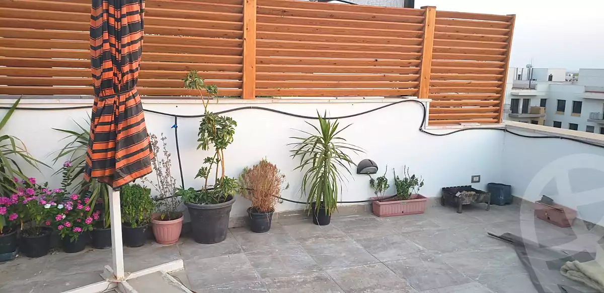 https://aqarmap.com.eg/ar/listing/7217214-for-rent-cairo-el-sheikh-zayed-city-compounds-beverly-hills