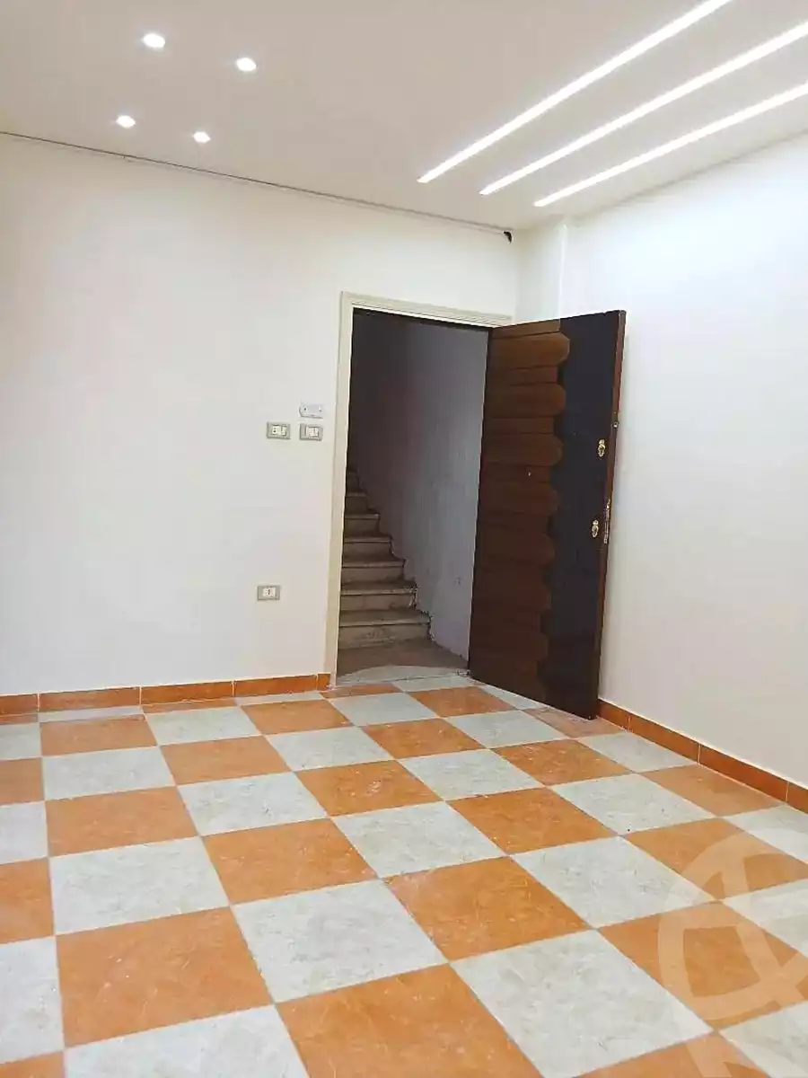 https://aqarmap.com.eg/ar/listing/7217386-for-sale-alexandria-el-asafra-shr-45