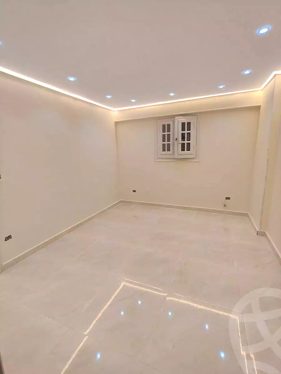 https://aqarmap.com.eg/ar/listing/7217560-for-sale-alexandria-sydy-bshr-sydy-bshr-bhry-street-17