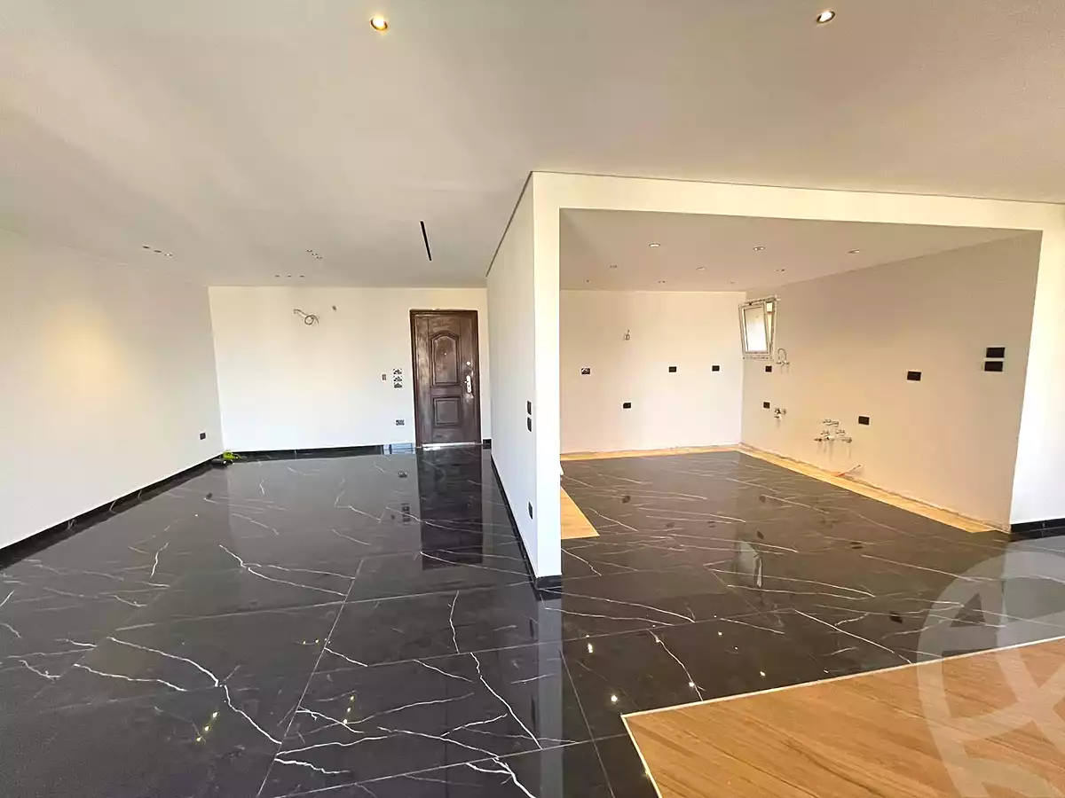 شقة بـ٣ غرف نوم في ذا سكوير، صورة ٦ من ١٠
