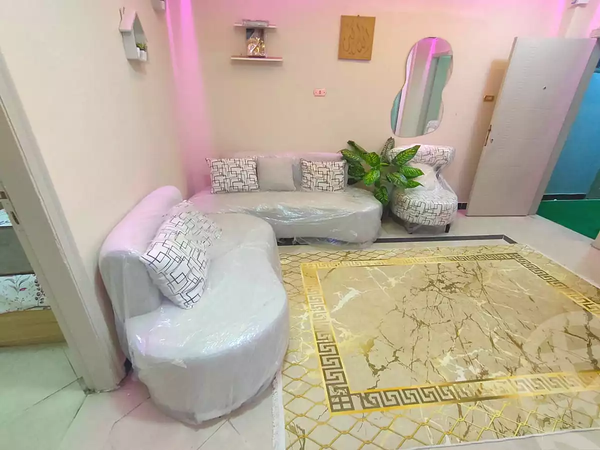 https://aqarmap.com.eg/ar/listing/7217674-for-rent-cairo-manial-manial-st