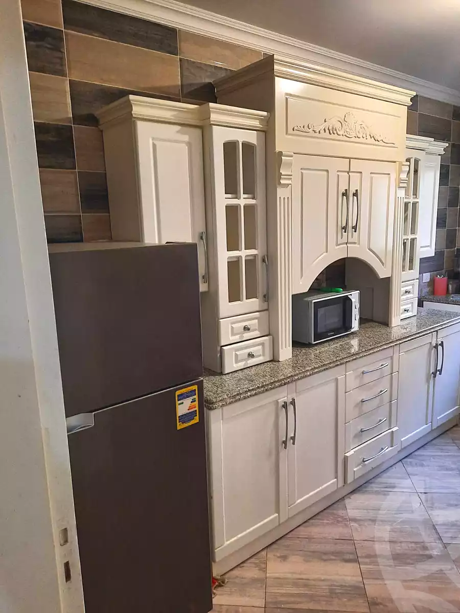 https://aqarmap.com.eg/ar/listing/7217709-for-sale-cairo-new-cairo-ganob-el-akadamiya-south-academy-o-el-sheikh-mostafa-ismael-st