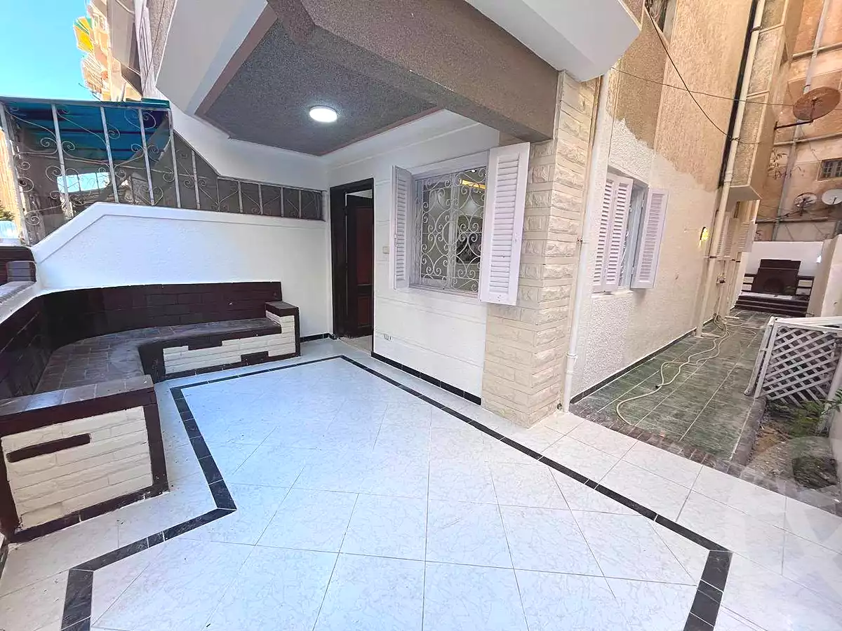 https://aqarmap.com.eg/en/listing/7217719-for-sale-alexandria-al-agamy-shataa-el-nakheel