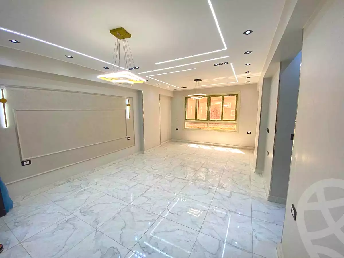 https://aqarmap.com.eg/ar/listing/7217993-for-sale-cairo-el-haram-shareaa-khatem-el-morsalen