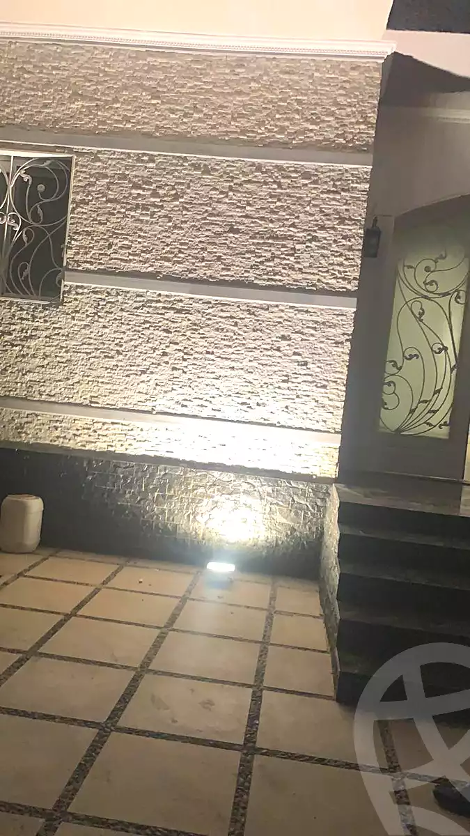 https://aqarmap.com.eg/ar/listing/7218107-for-rent-cairo-el-sheikh-zayed-city-compounds-mwl-krm-4-bdr-ldyn-llttwyr-l-qry