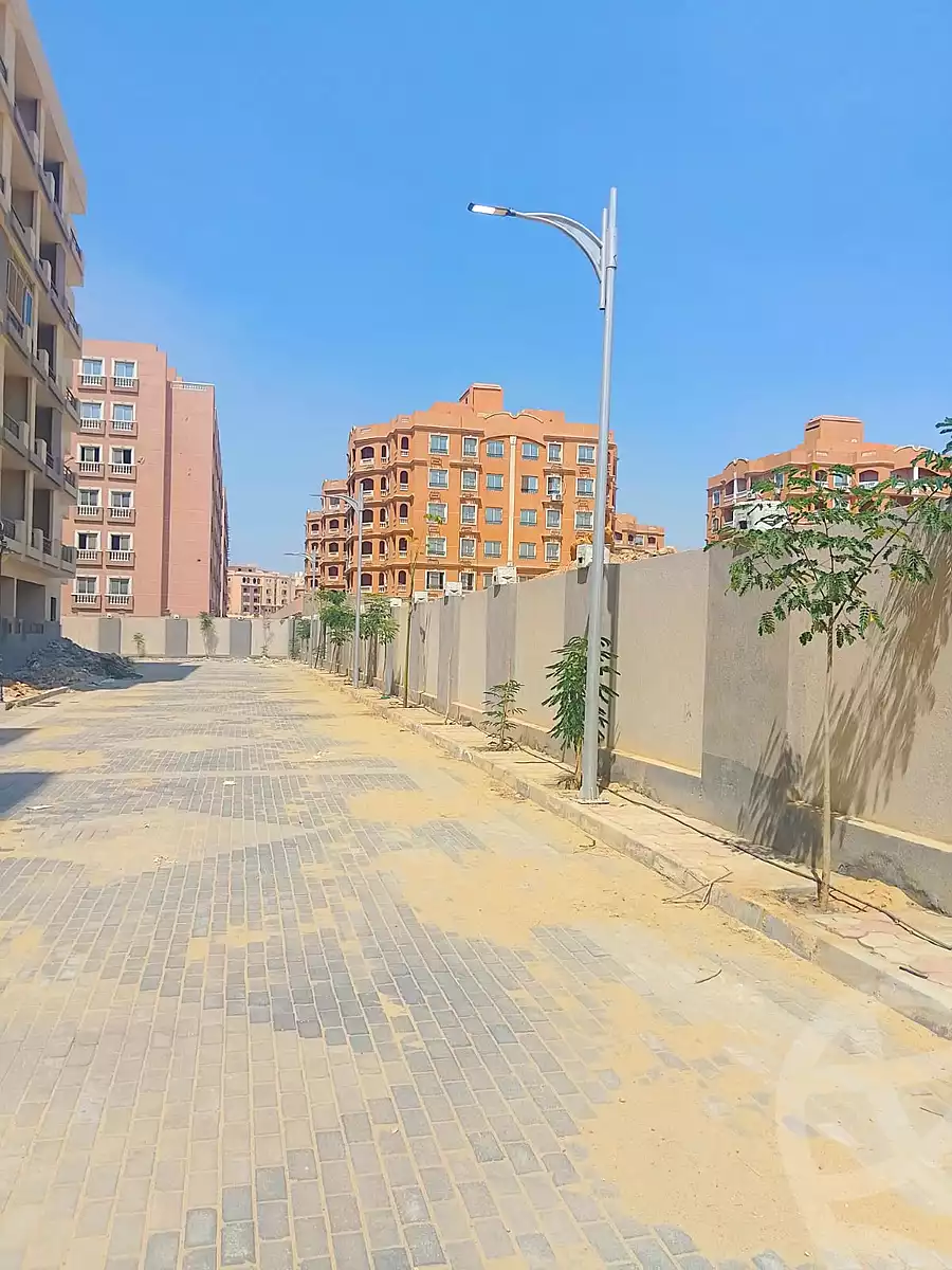 https://aqarmap.com.eg/ar/listing/7218436-for-sale-cairo-new-cairo-compounds-rawdet-al-yasmeen-compound