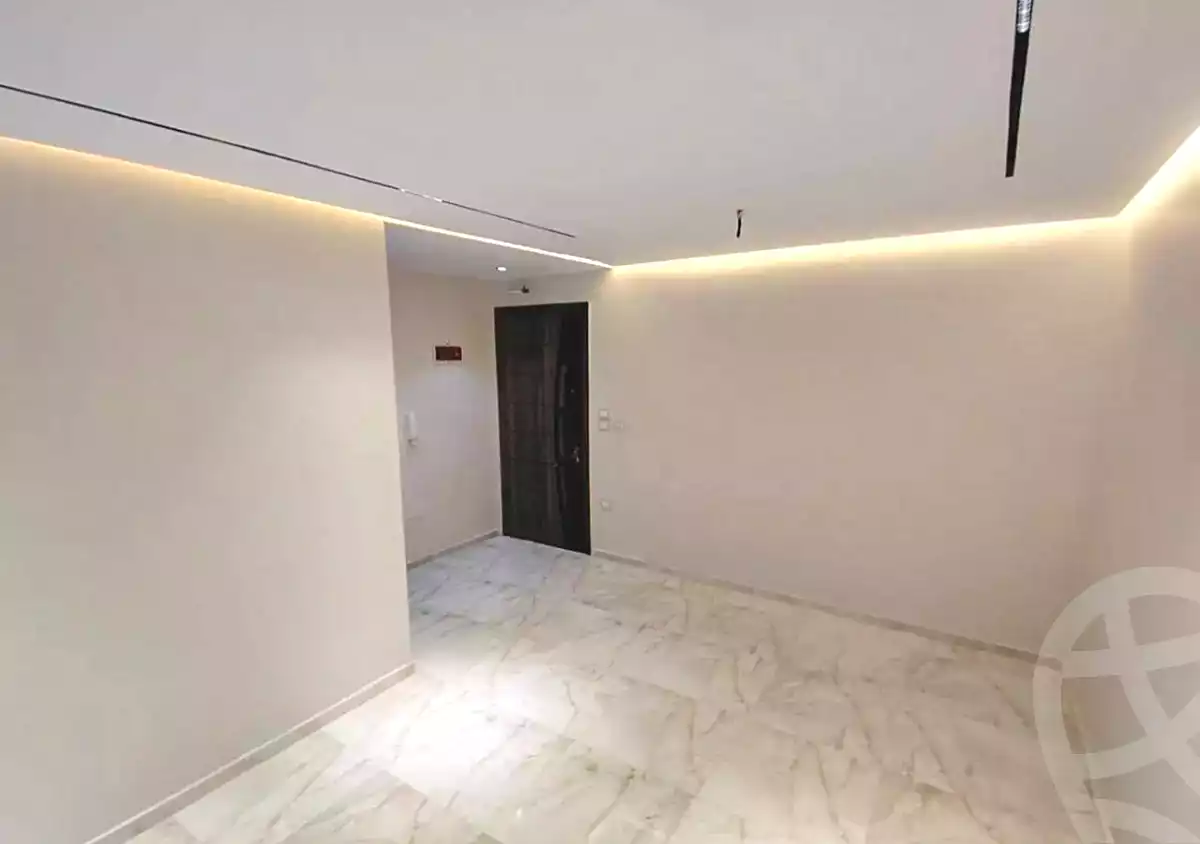 https://aqarmap.com.eg/ar/listing/7218442-for-rent-alexandria-moharram-bey