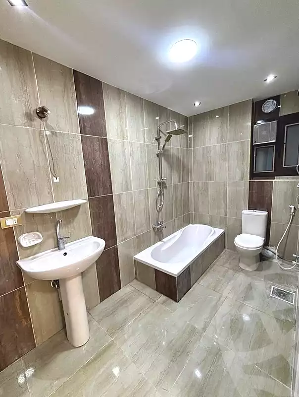 https://aqarmap.com.eg/en/listing/7218461-for-sale-alexandria-sydy-bshr-sydy-bshr-bhry-shr-mhmwd-l-yswy