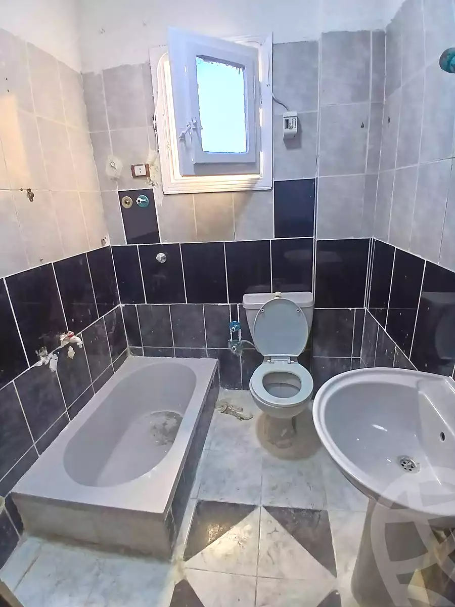 https://aqarmap.com.eg/en/listing/7218467-for-sale-alexandria-al-agamy-shataa-el-nakheel