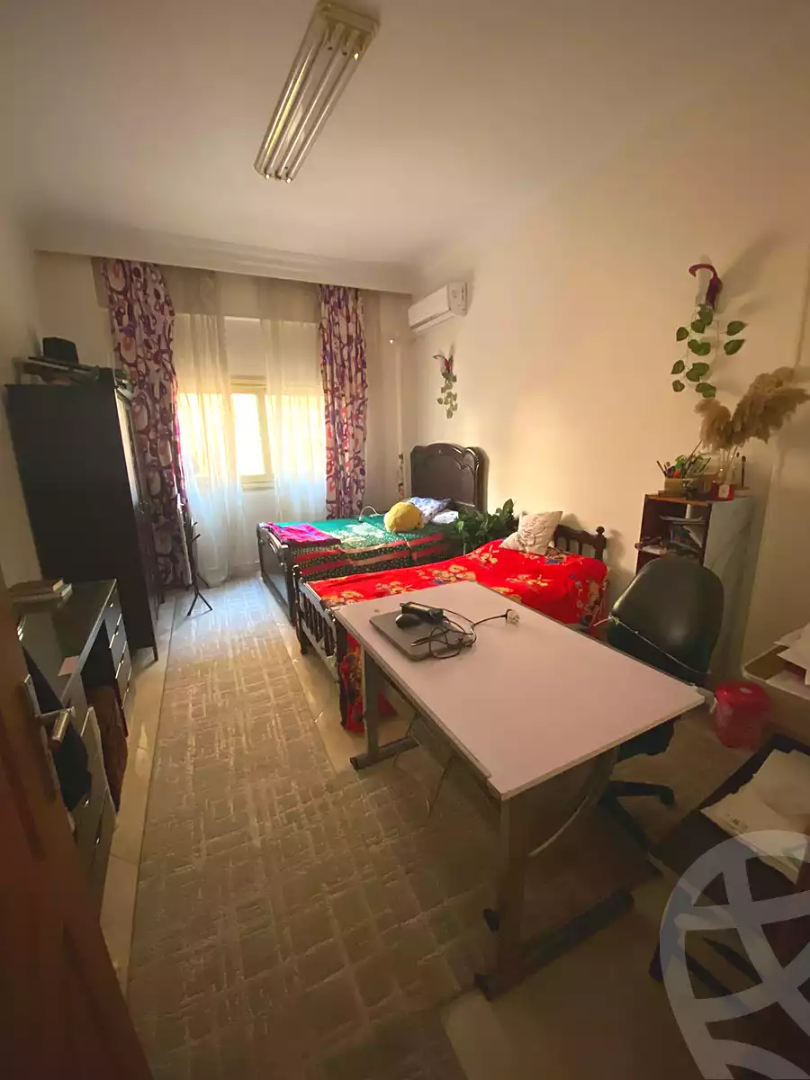 https://aqarmap.com.eg/ar/listing/7218602-for-sale-cairo-new-cairo-ganob-el-akadamiya-south-academy-b-medhat-el-kholy-st