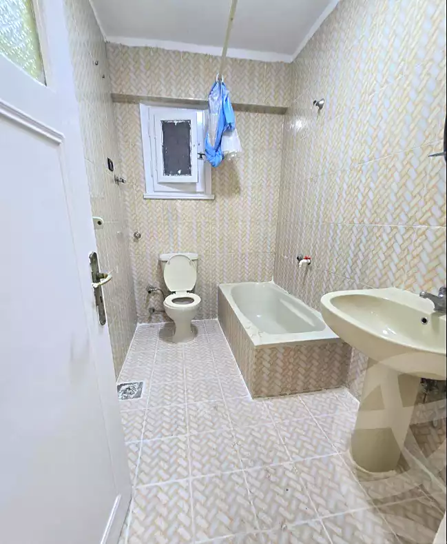 https://aqarmap.com.eg/en/listing/7218643-for-sale-alexandria-al-agamy-shataa-el-nakheel
