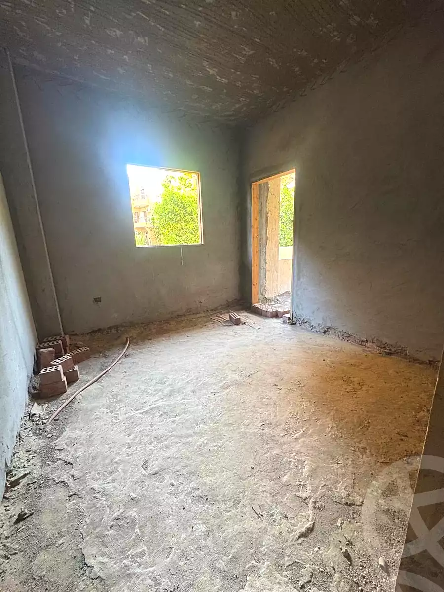 https://aqarmap.com.eg/ar/listing/7218676-for-sale-cairo-new-cairo-ganob-el-akadamiya-south-academy-a-ammar-ibn-yasser-st