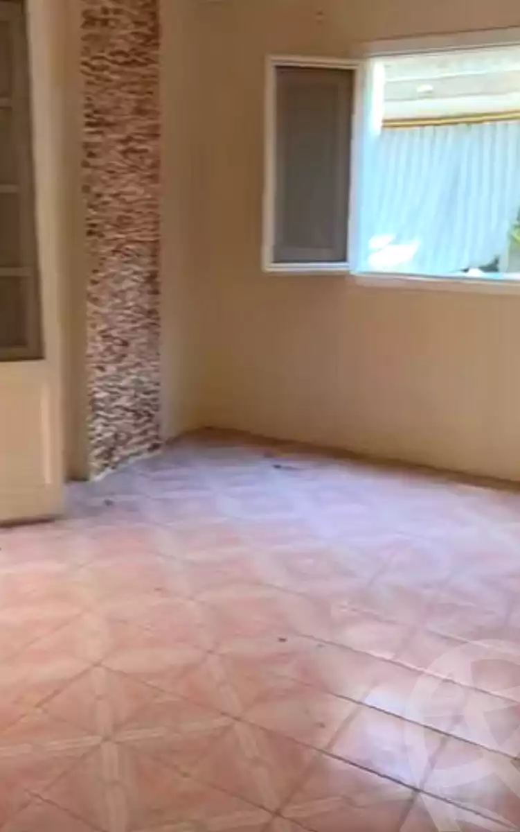 https://aqarmap.com.eg/en/listing/7218748-for-sale-alexandria-al-agamy-el-hanouvel
